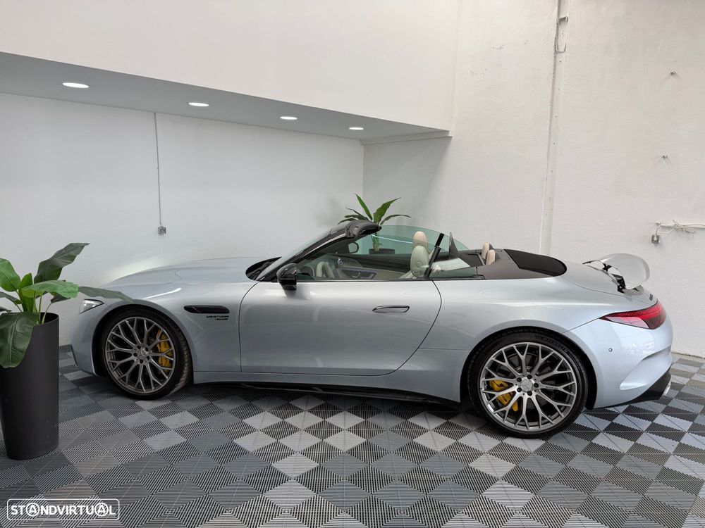 Mercedes-Benz SL 63 AMG 4Matic+ - 3