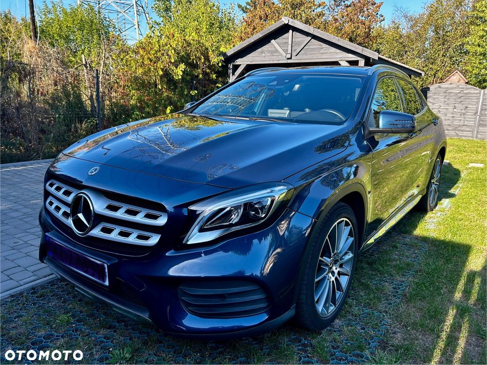 Mercedes-Benz GLA 200 7G-DCT AMG Line - 1