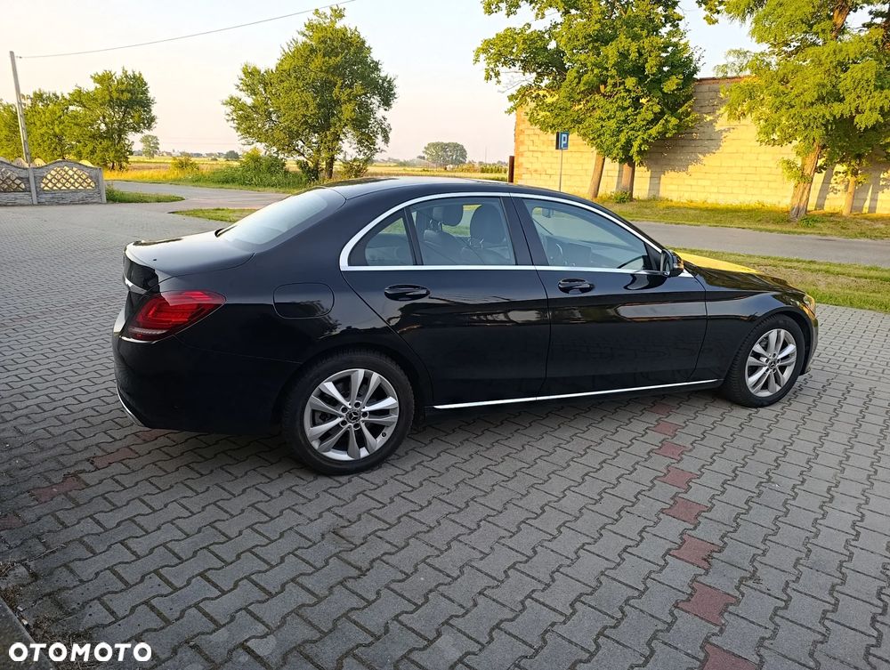 Mercedes-Benz Klasa C 220 d 9G-TRONIC Avantgarde - 4