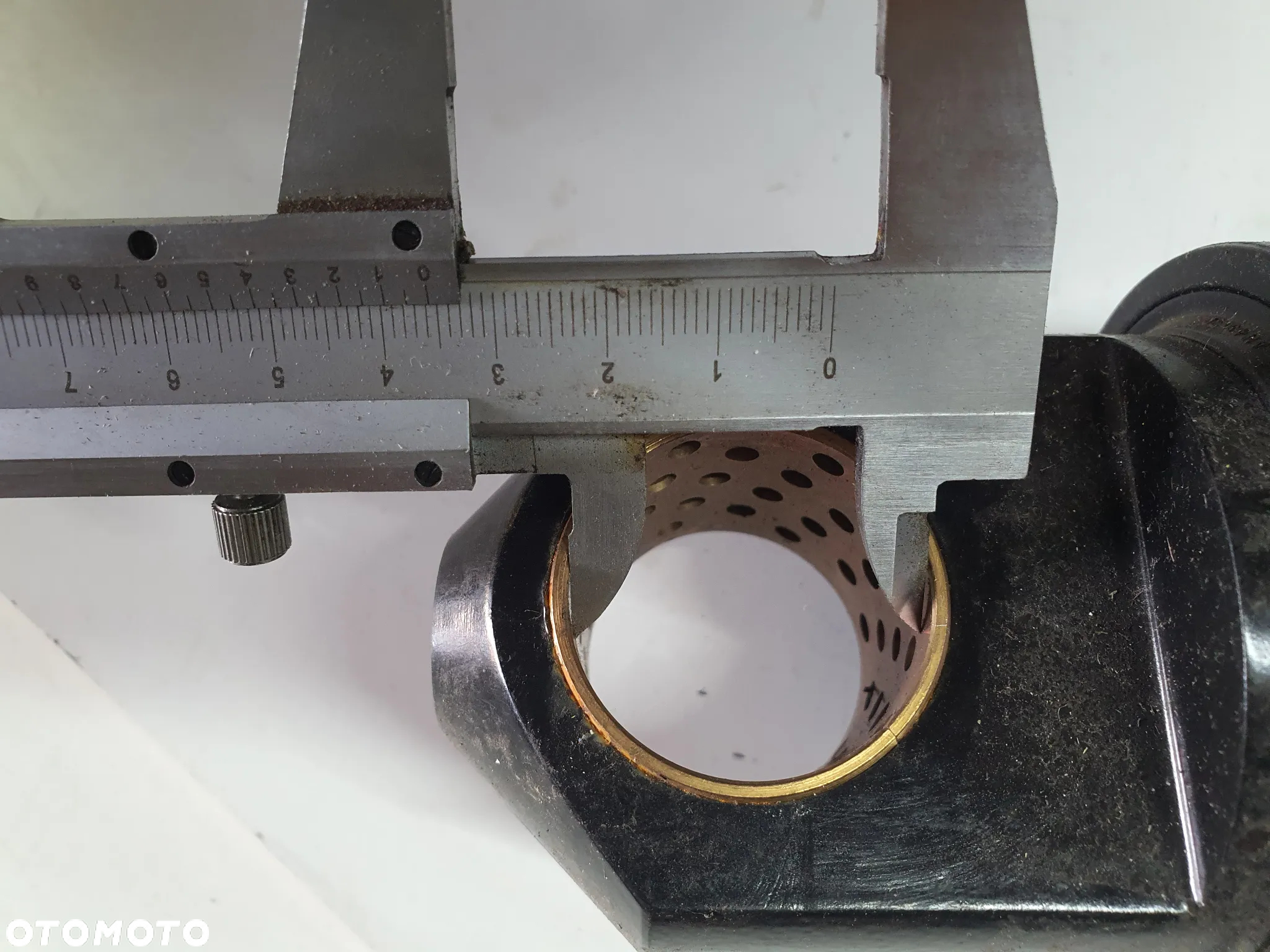 Siłownik hydrauliczny podnoszenia MBB Hubfix fi 70 mm 1008114H - 5