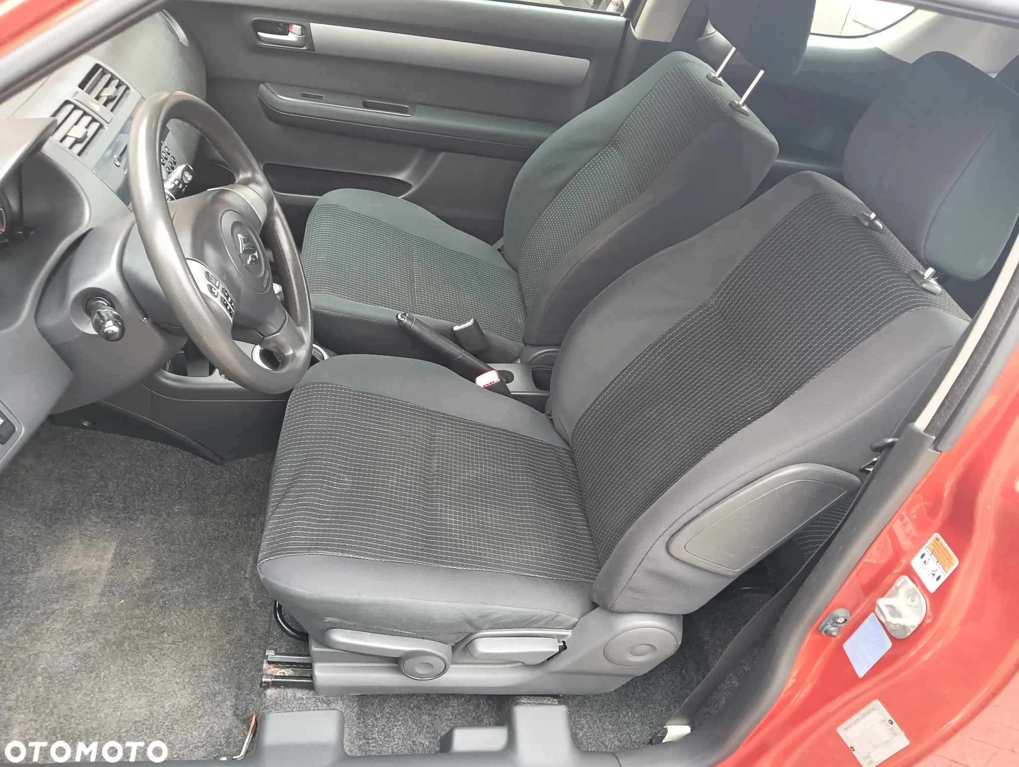 Suzuki Swift 1.3 GS - 7