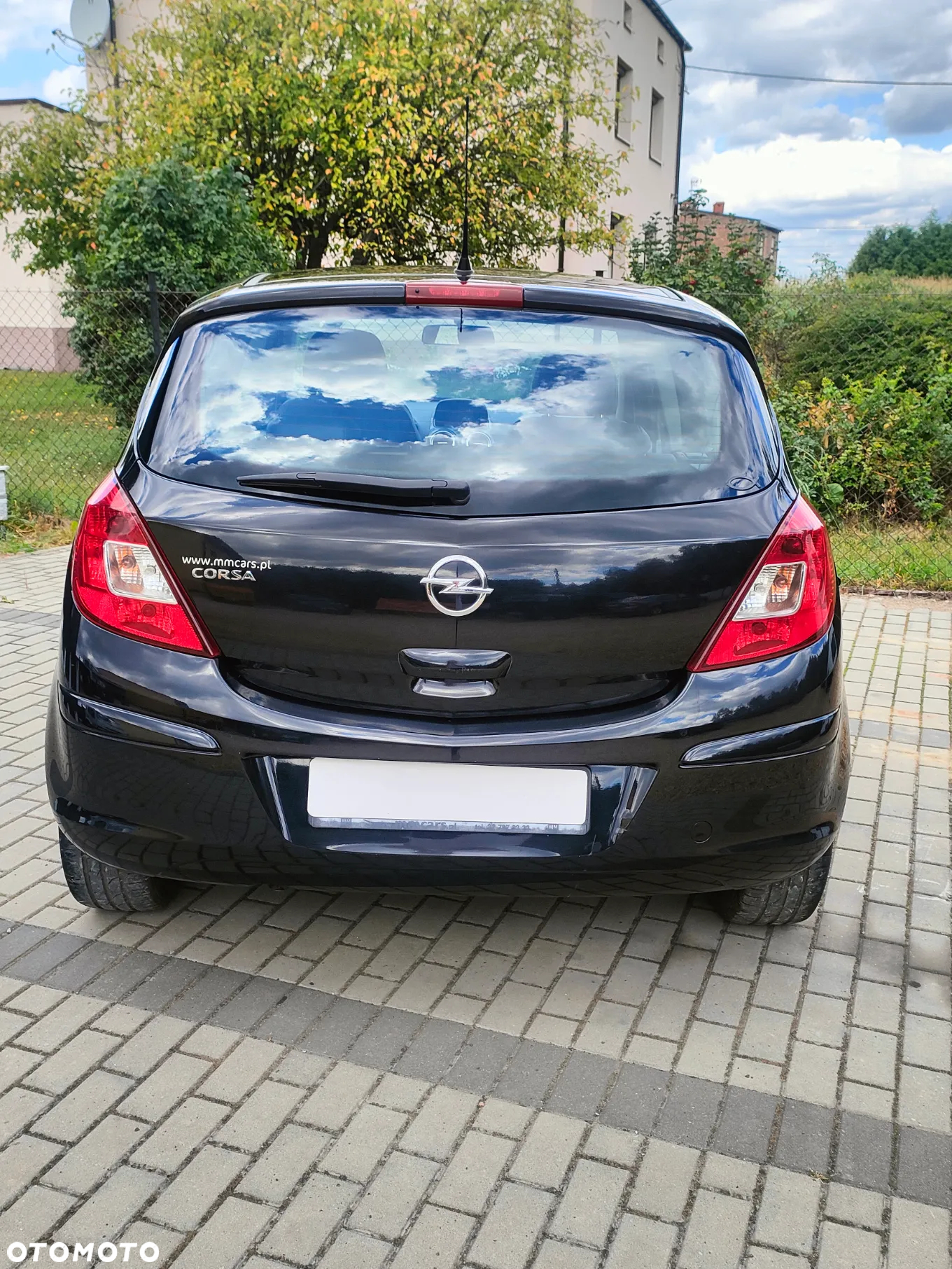 Opel Corsa 1.2 16V Cosmo - 8