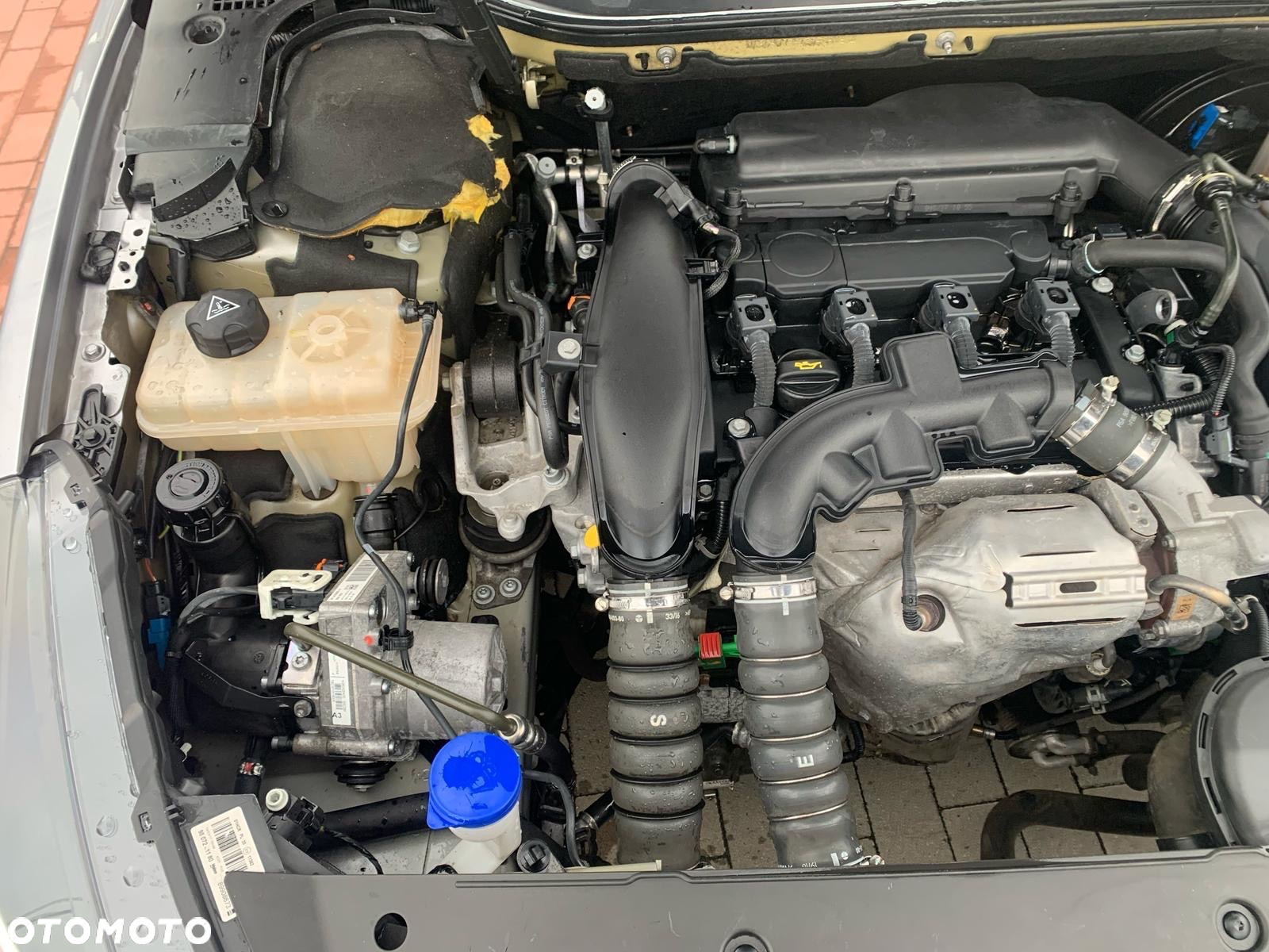 Peugeot 508 1.6 e-THP Active S&S - 14