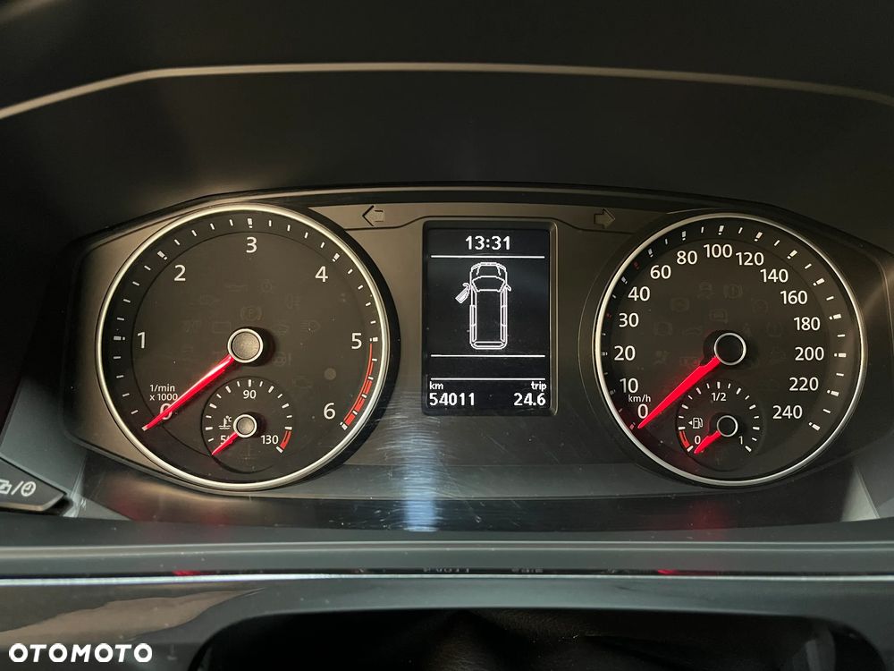 Volkswagen Multivan 2.0 TDI L2 Comfortline - 21