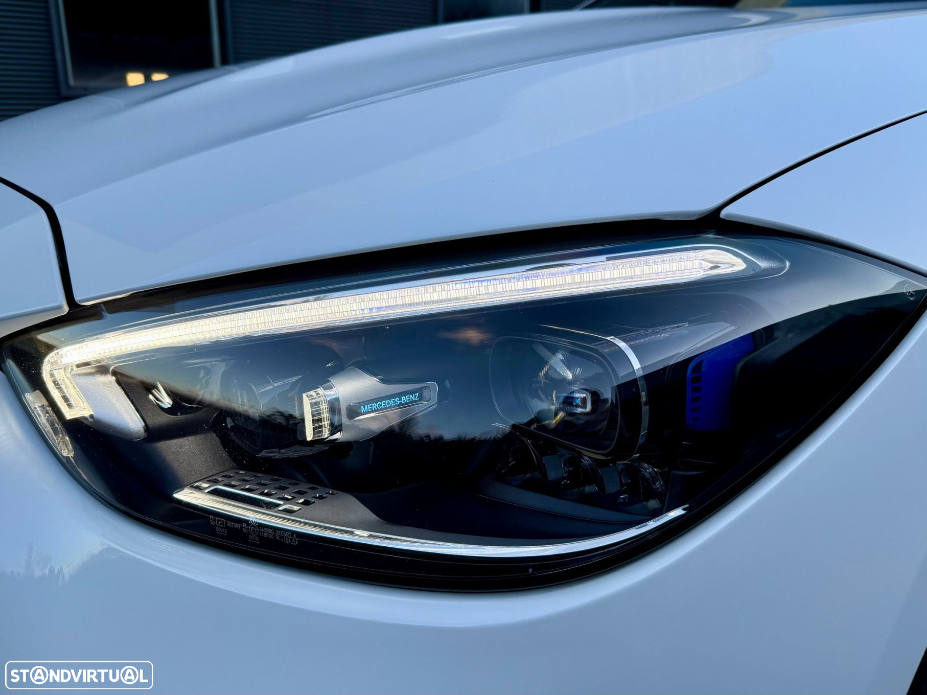 Mercedes-Benz C 300 e AMG Line - 19