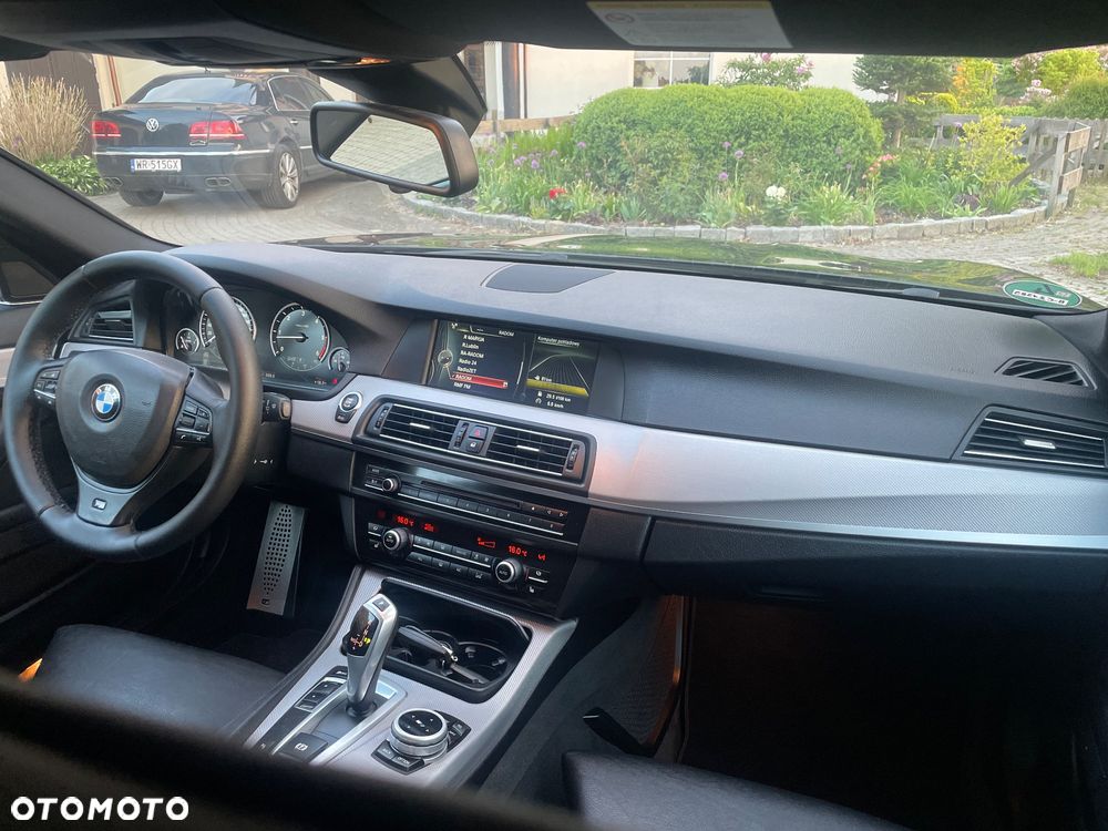 BMW Seria 5 530d Sport-Aut Luxury Line - 11