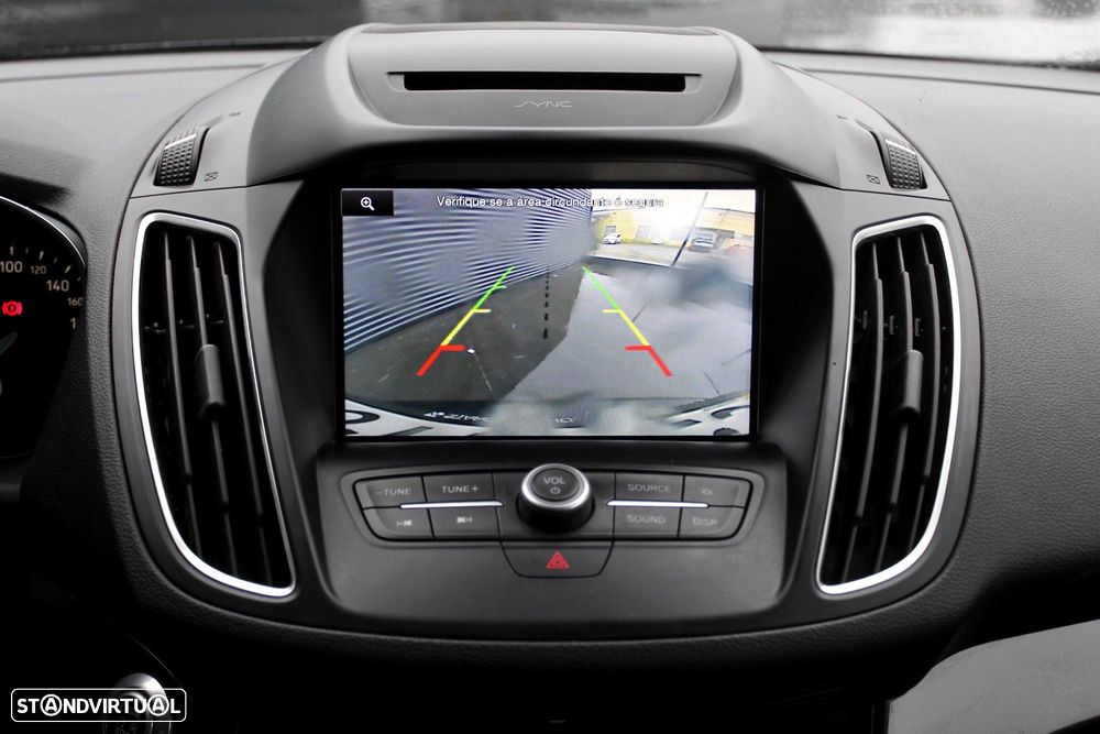 Ford C-Max 1.0 SCTi Titanium S/S - 28