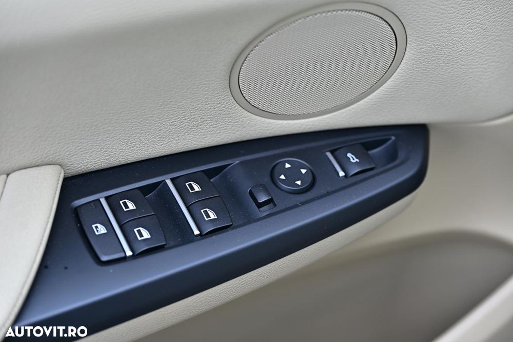 BMW X3 xDrive28i Aut. xLine - 28