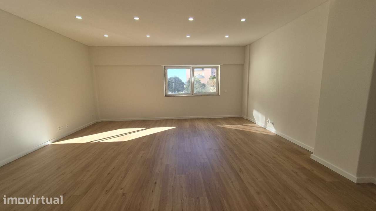 Apartamento T2 com vista, Moinho das Antas, Oeiras - Grande imagem: 2/25