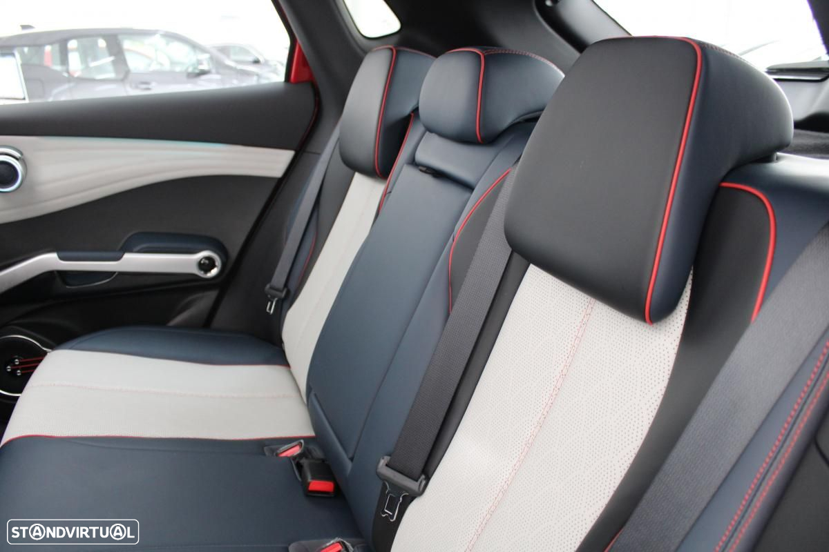 BYD Atto 3 Comfort - 25