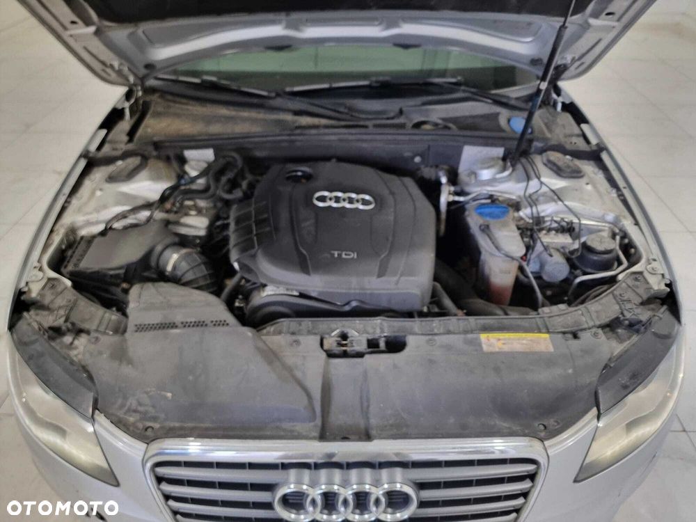 Audi A4 Avant - 13