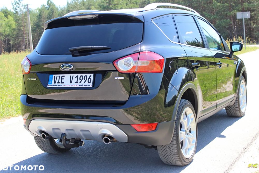 Ford Kuga 2.0 TDCi 2x4 Titanium - 5
