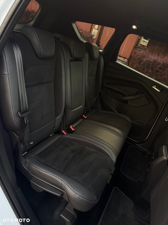 Ford Kuga 2.0 TDCi 4x4 ST-Line - 30