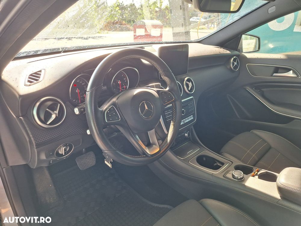 Mercedes-Benz A 200 CDI 7G-DCT Urban - 8