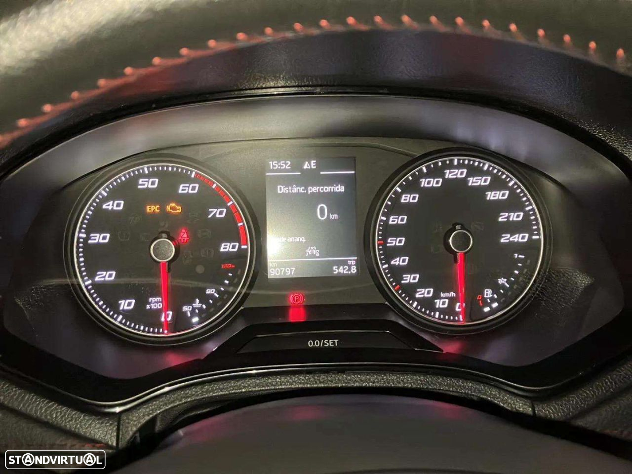 SEAT Arona - 12