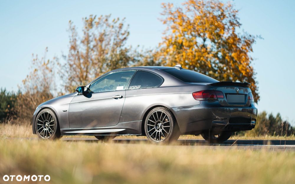 BMW Seria 3 330i xDrive - 7