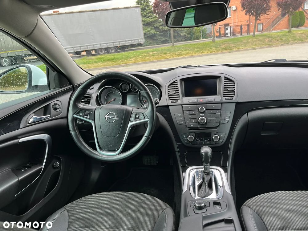 Opel Insignia 2.0 CDTI - 8