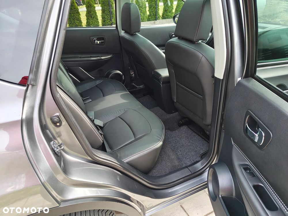 Nissan Qashqai 2.0 4 x 4 CVT 360 - 11