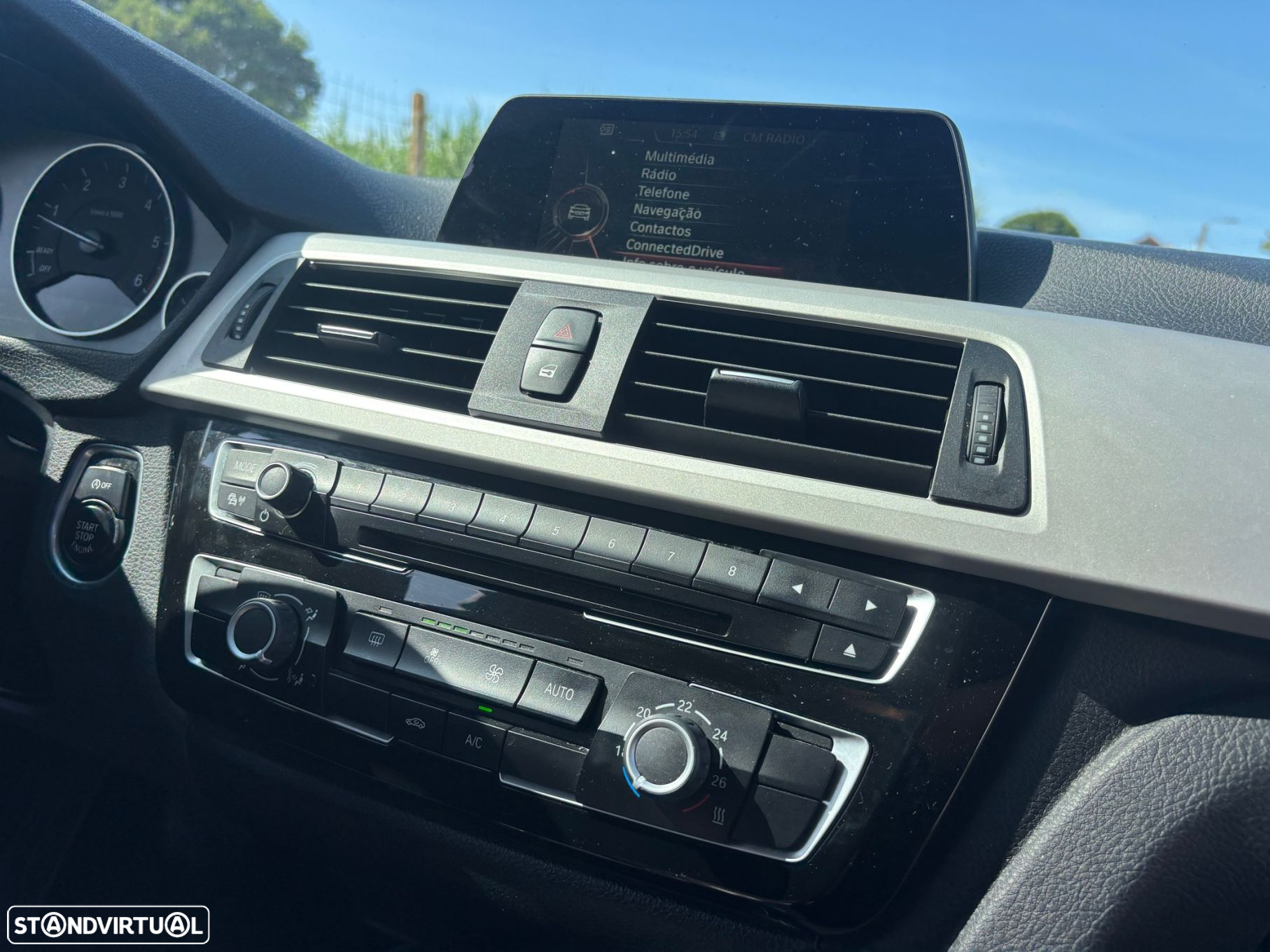 BMW 318 d Touring Advantage Auto - 16