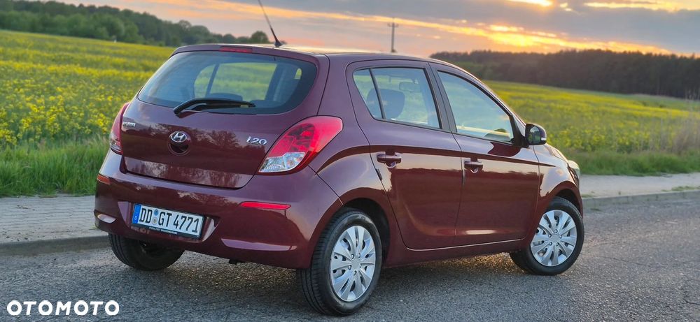 Hyundai i20 - 11