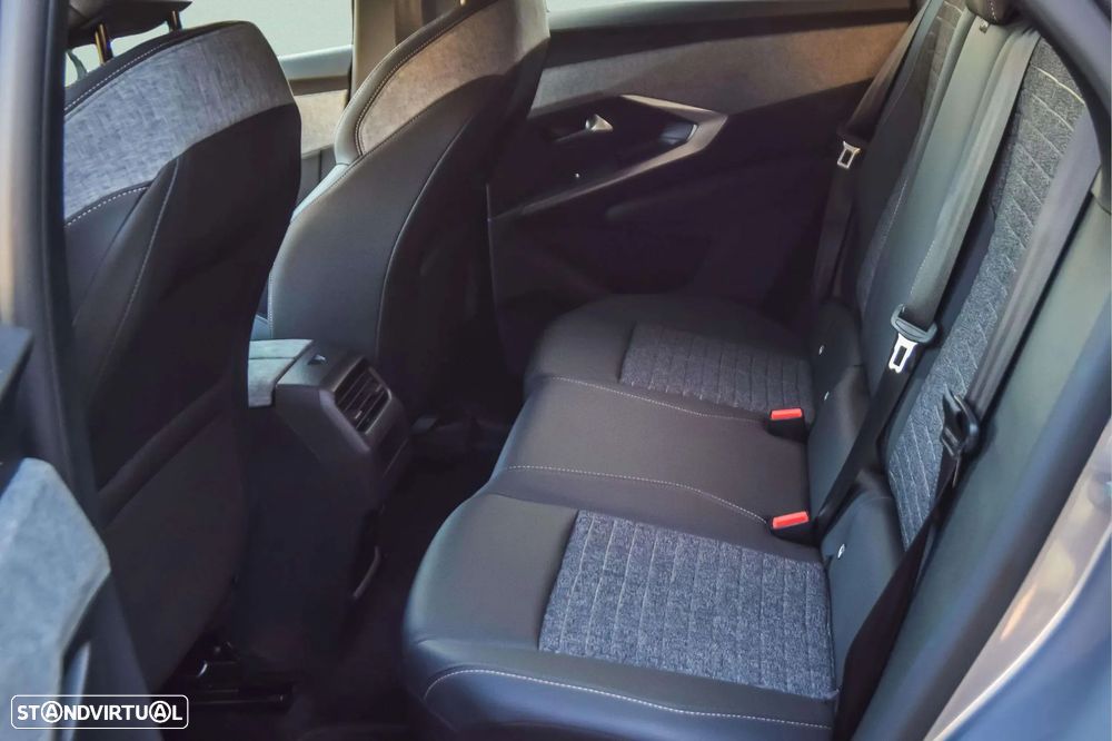 Peugeot 3008 1.2 Hybrid Allure e-DCS6 - 9