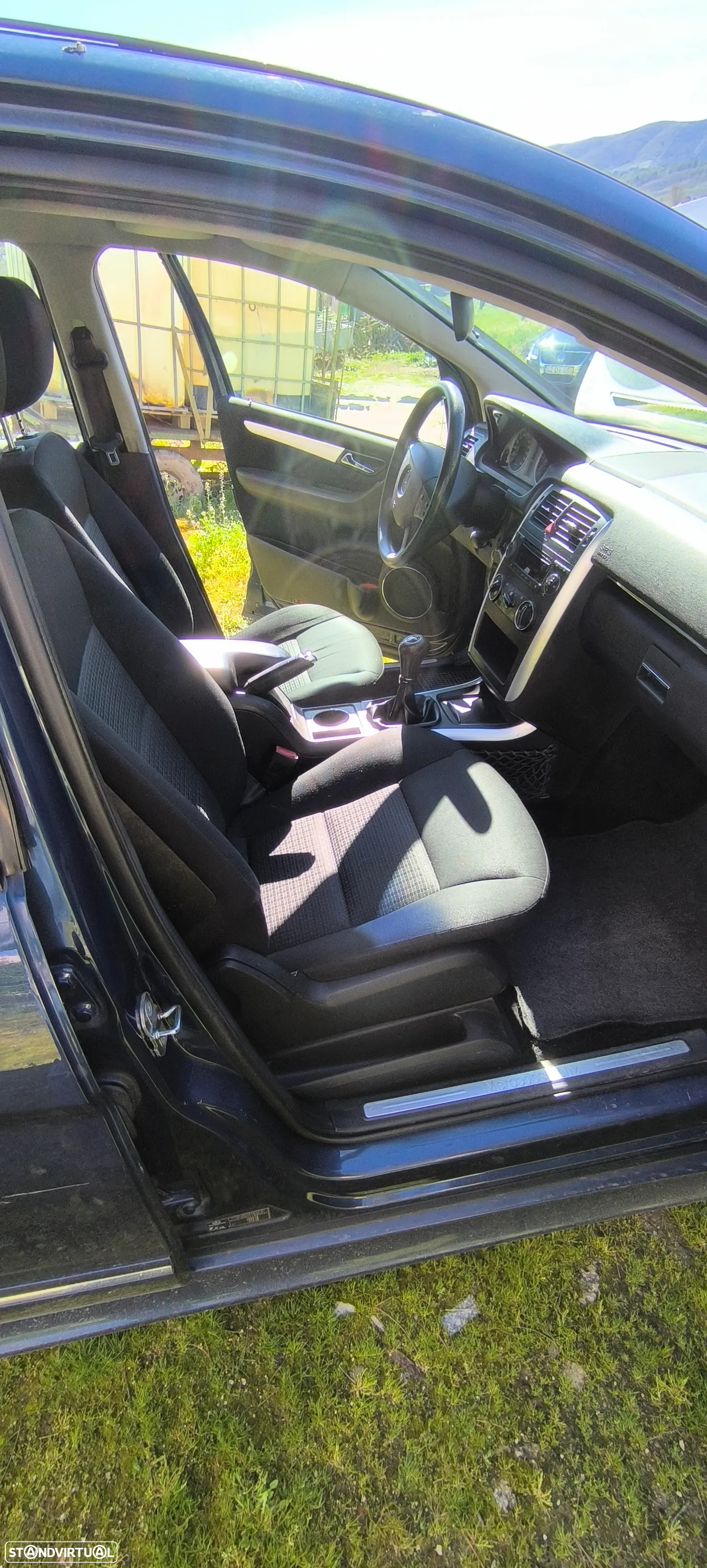 Mercedes-Benz B 180 CDi - 26