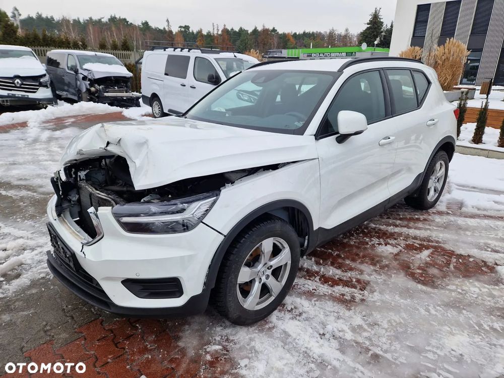Volvo XC 40 T3 Momentum Core - 6