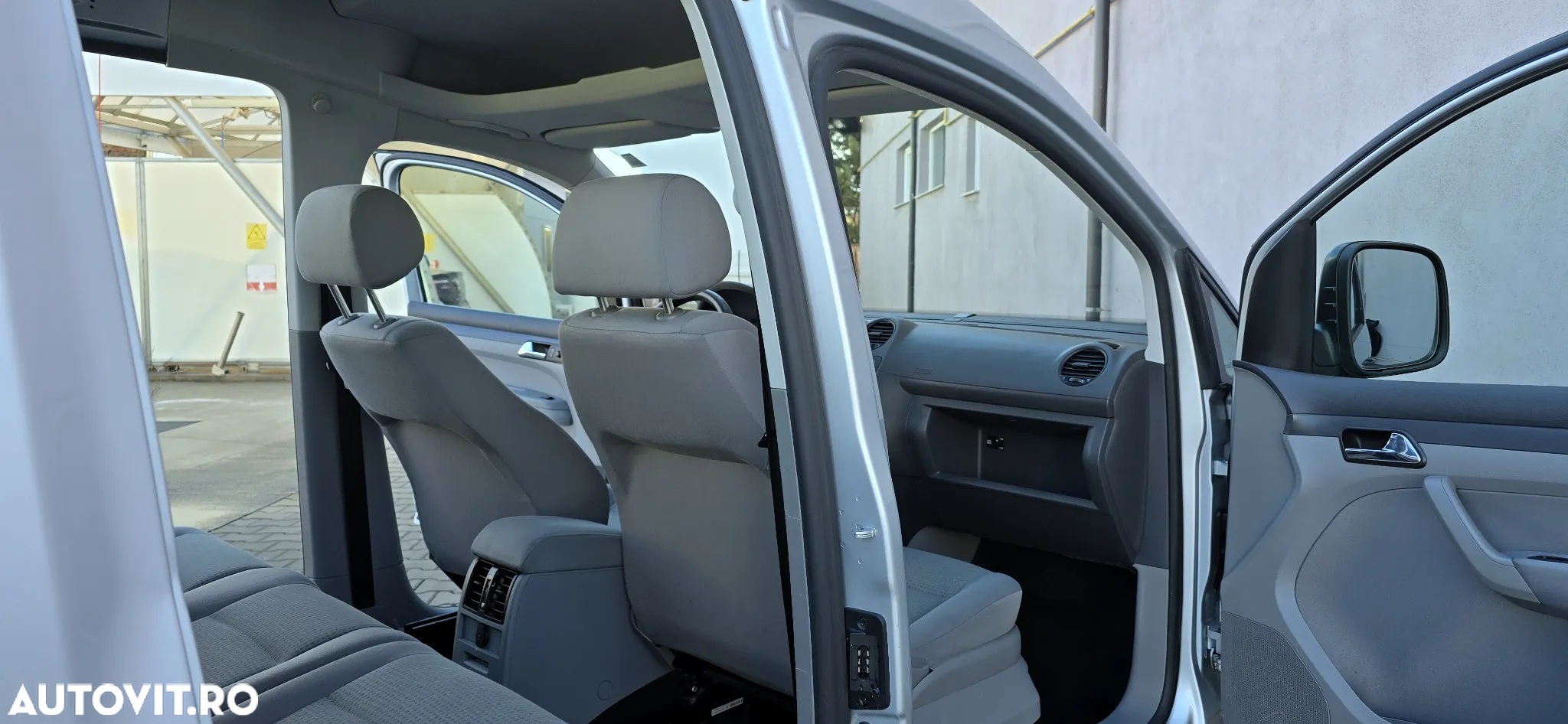 Volkswagen Caddy 1.9 TDI Life Style Edition (5-Si.) - 11