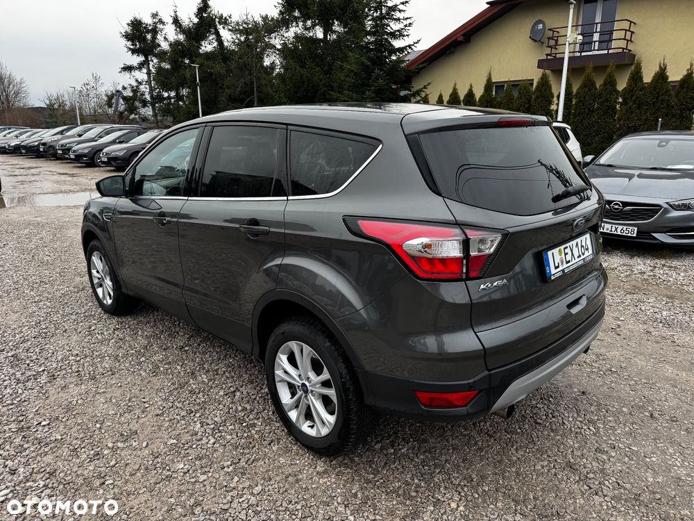 Ford Kuga 1.5 EcoBoost 2x4 Titanium - 15
