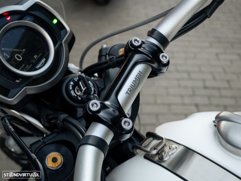 Triumph Scrambler 1200 XE - 14
