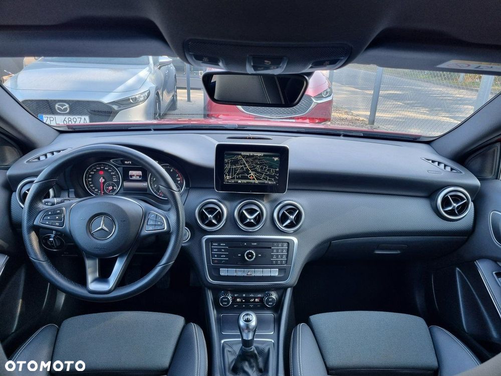 Mercedes-Benz Klasa A 200 AMG Line - 15