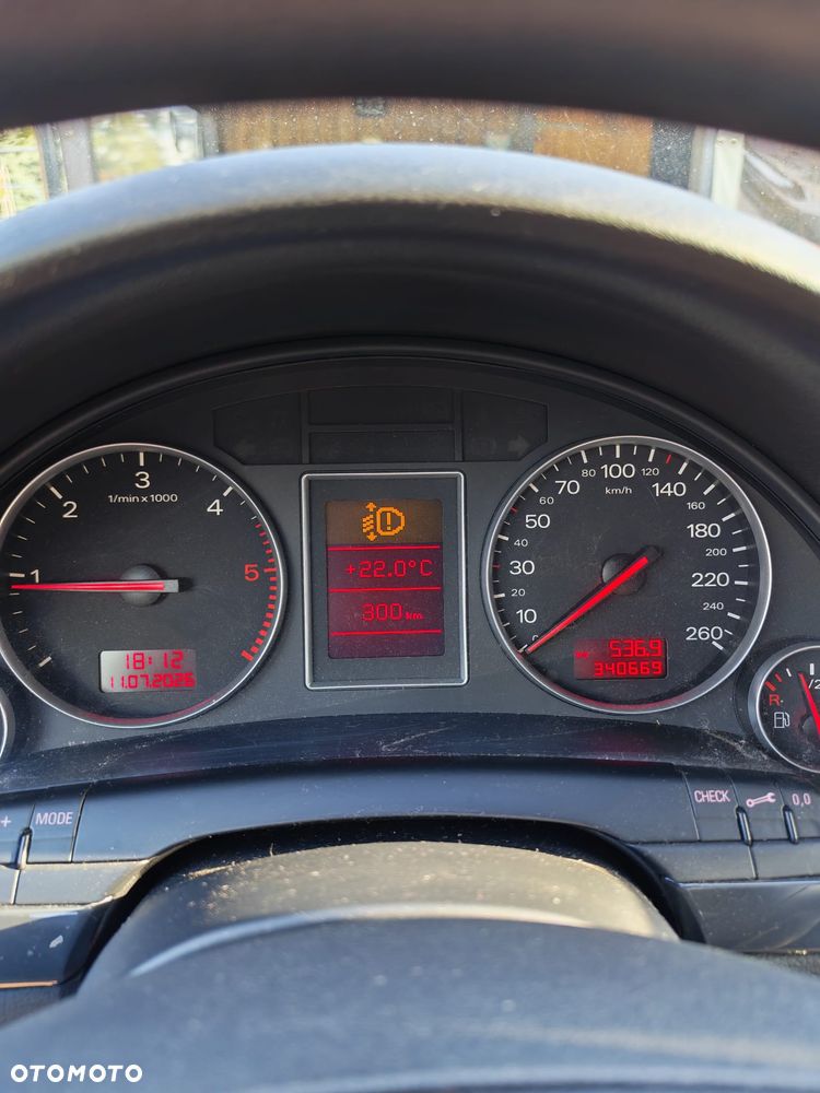 Audi A4 Avant 1.9 TDI - 9