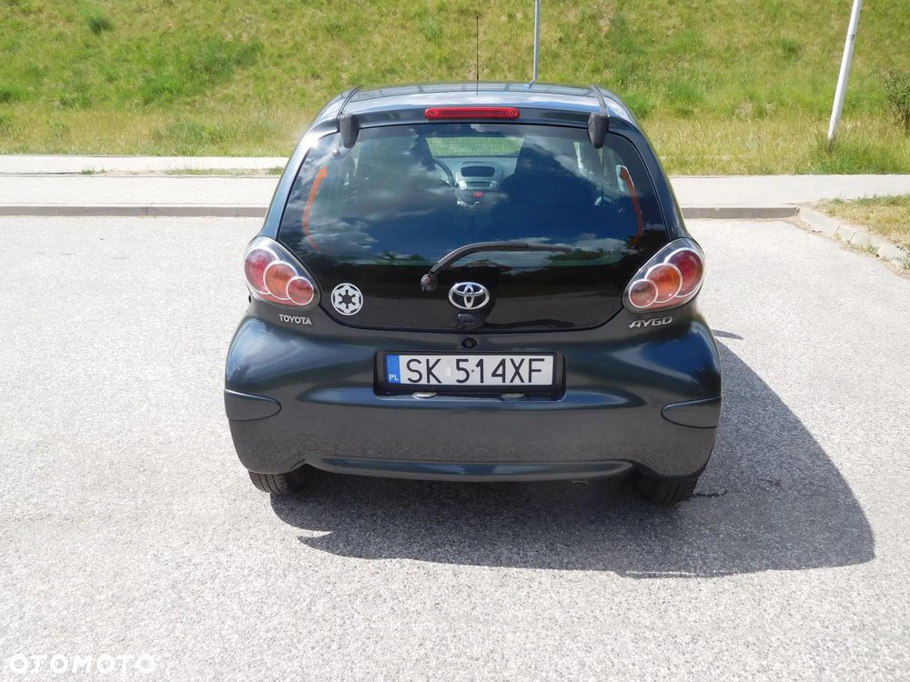 Toyota Aygo City - 13