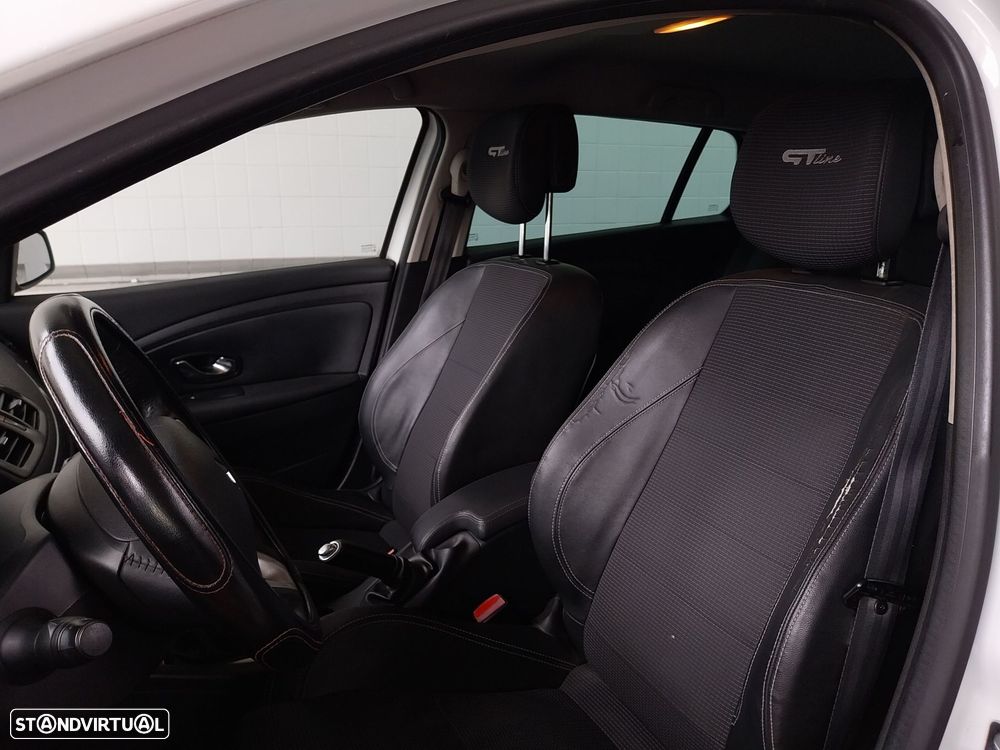 Renault Mégane Sport Tourer 1.5 dCi GT Line - 4