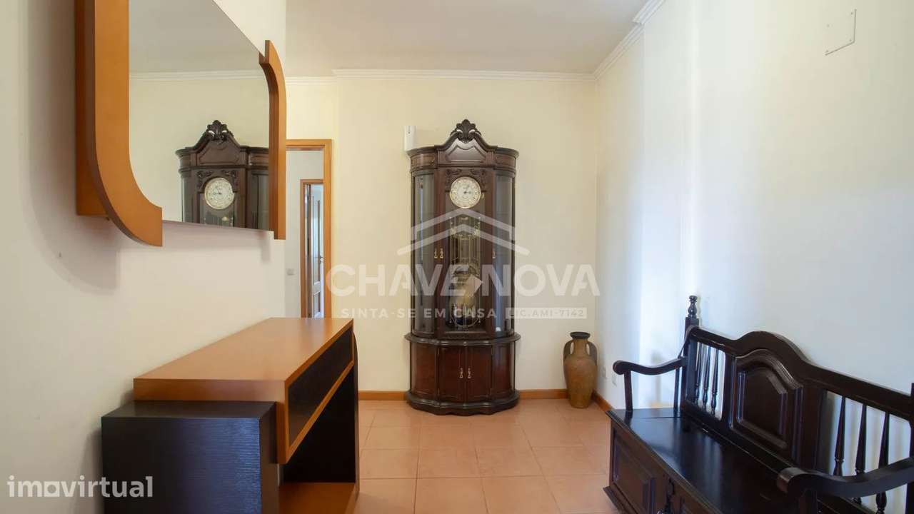 PS - Apartamento T3 num condomínio fechado em São João de Ver - Grande imagem: 4/27