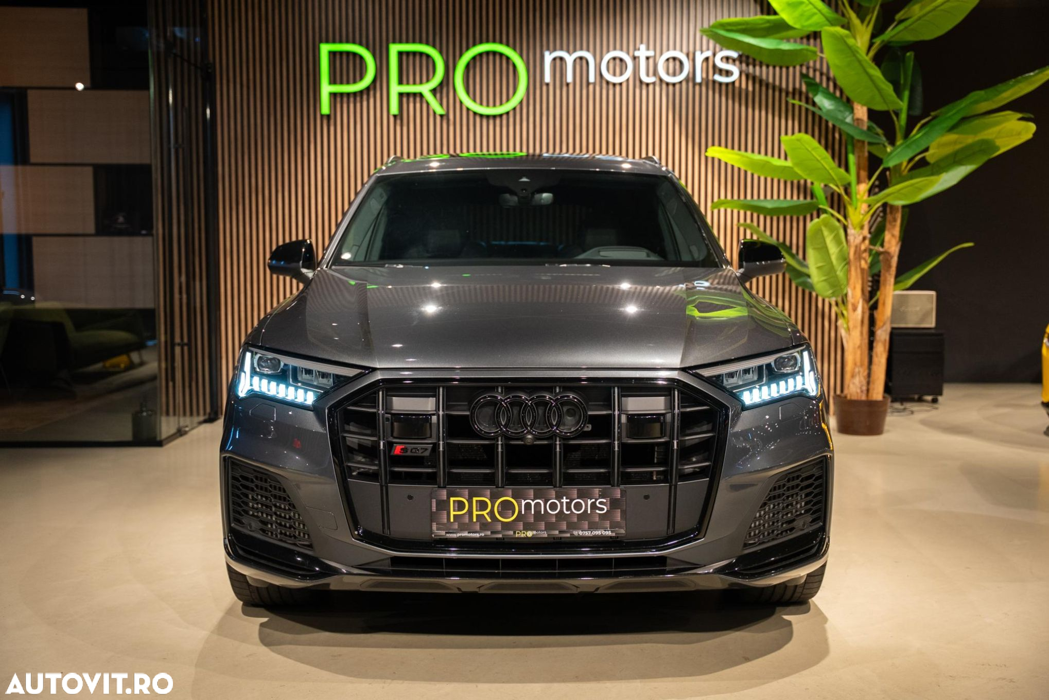 Audi SQ7 4.0 TDI quattro Tiptronic - 32