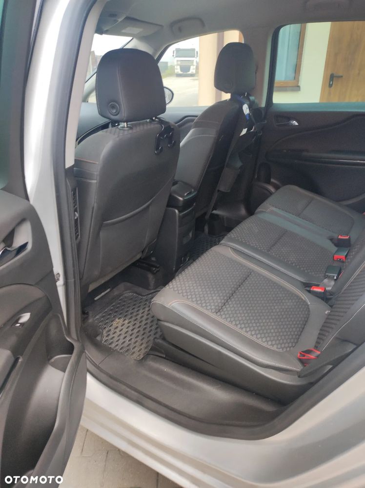 Opel Zafira 1.4 T Elite - 5
