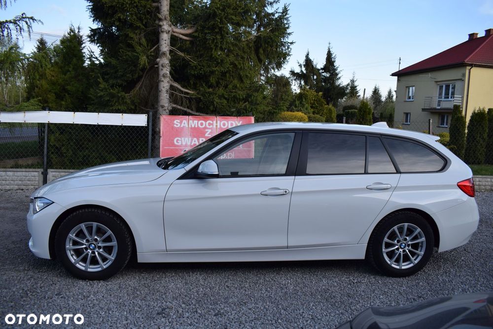 BMW Seria 3 320d DPF Edition Exclusive - 2