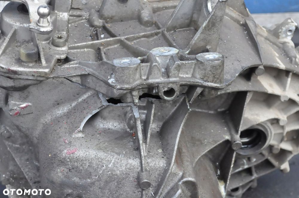 MINI F54 F55 F56 F57 F60 2.0i 192KM SKRZYNIA 23.00-8687642-01 GS6-59SG BAJ - 8