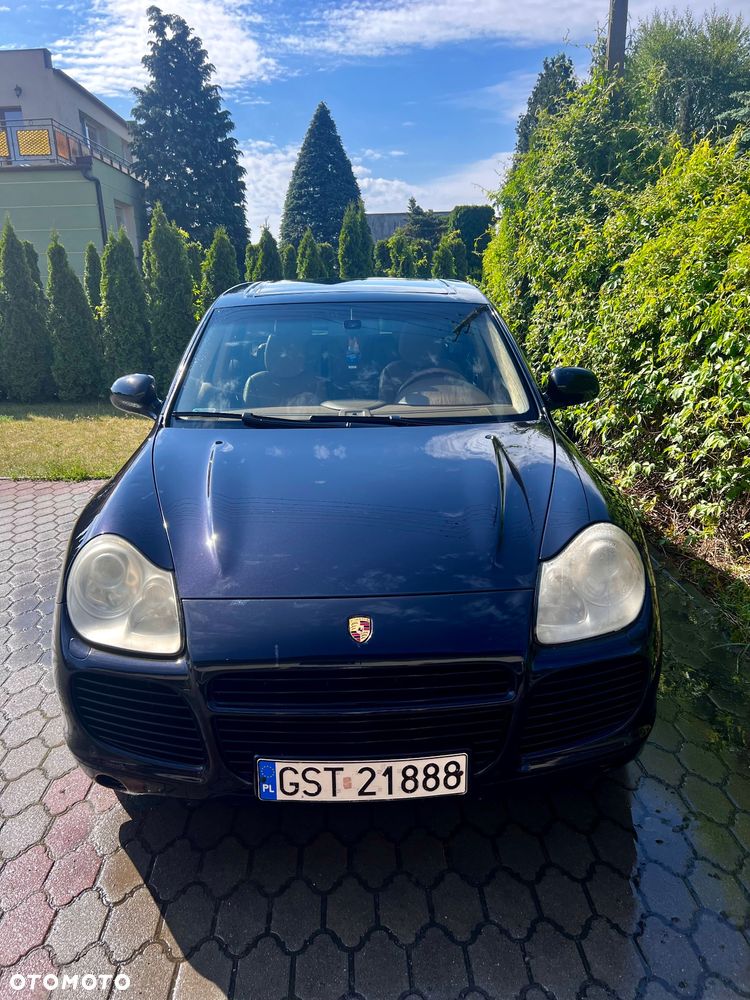 Porsche Cayenne - 3