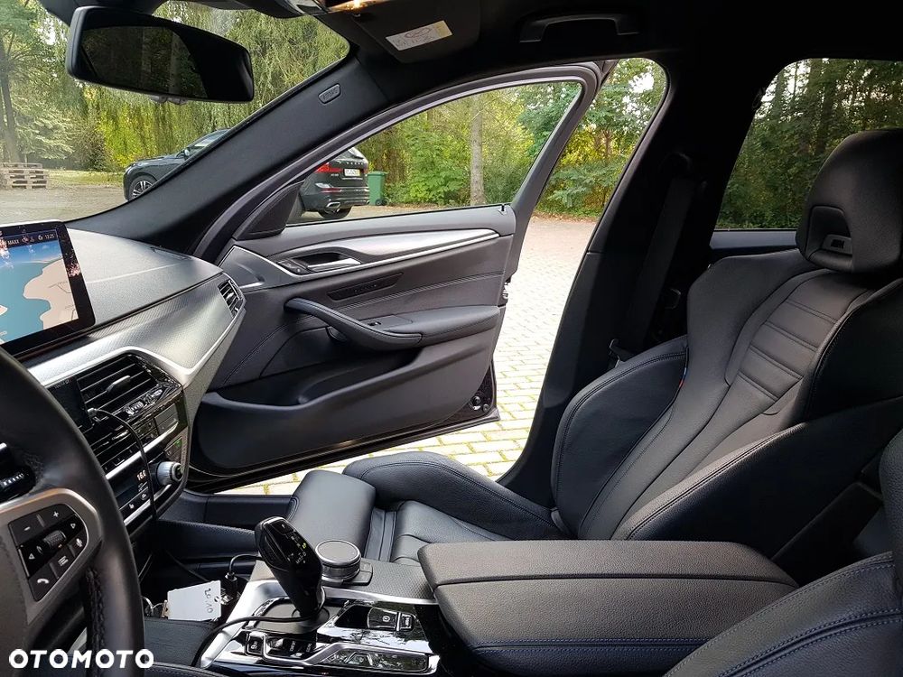 BMW Seria 5 540d xDrive M Sport Edition - 12