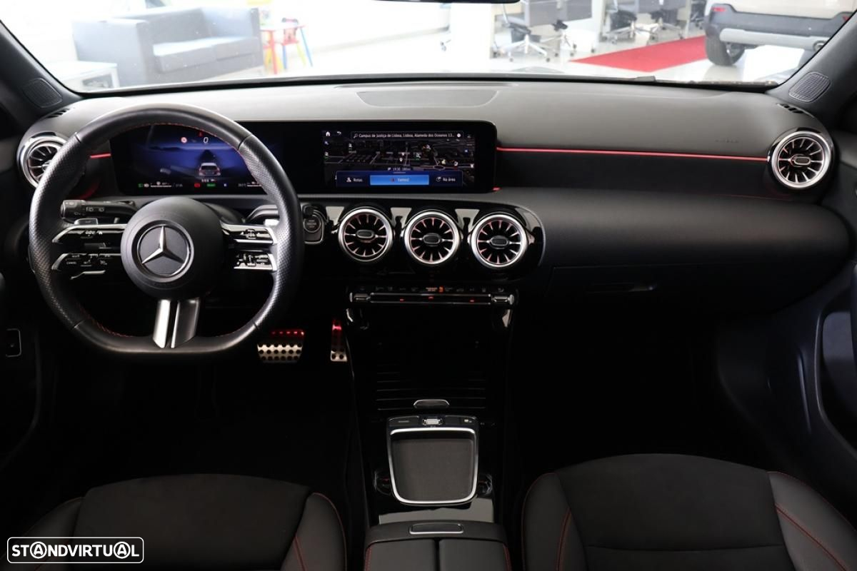 Mercedes-Benz A 250 e - 43
