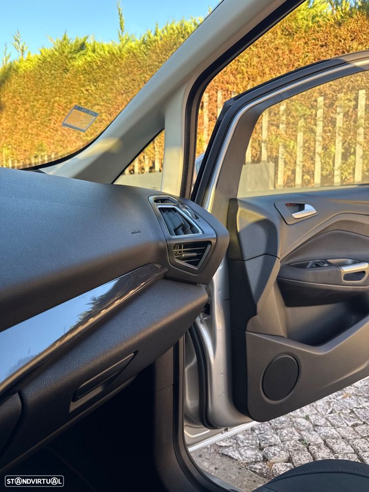 Ford C-Max - 20