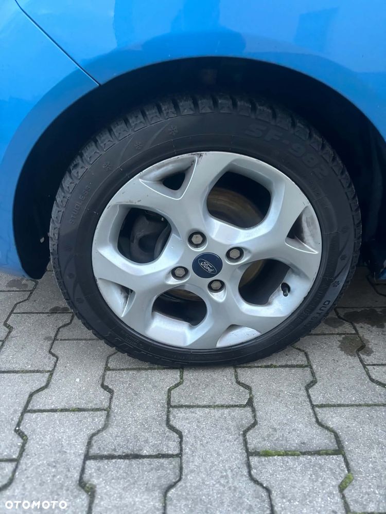 Ford Fiesta - 9