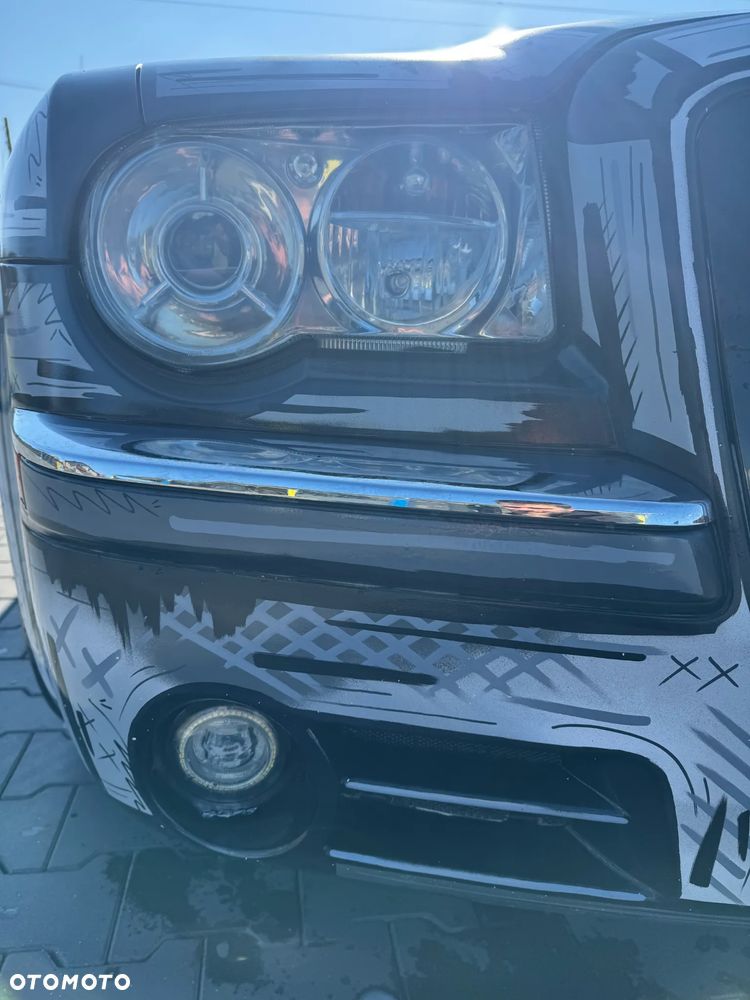 Chrysler 300C - 27