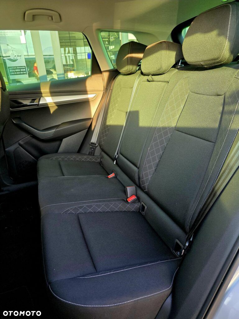 Skoda Karoq 1.0 TSI GPF 4x2 Ambition - 13