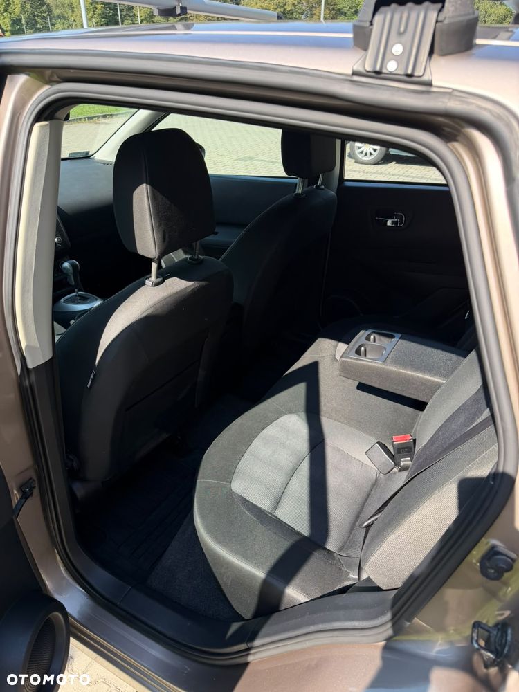 Nissan Qashqai 2.0 4x4 Acenta CVT - 11