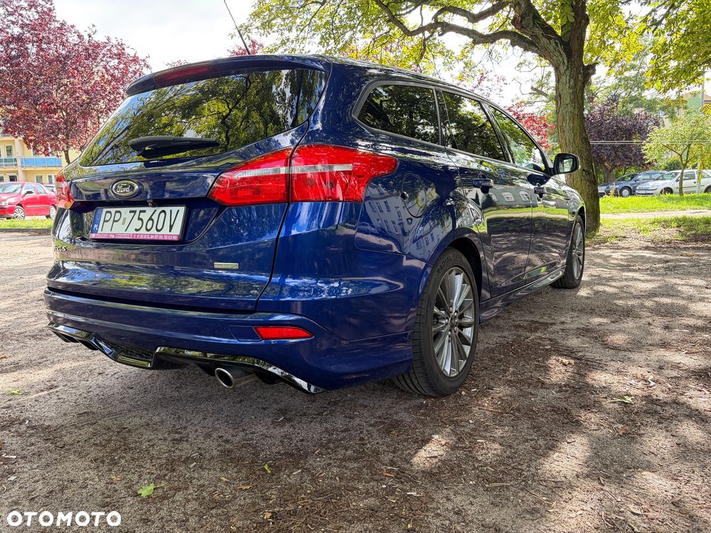 Ford Focus 1.5 EcoBoost STart-Stopp-System ST-LINE - 16