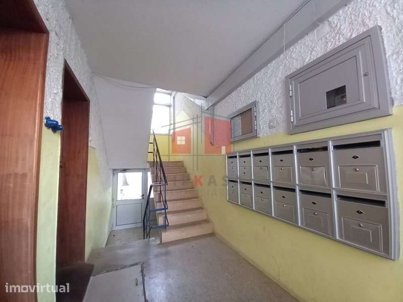 Apartamento T2 na Torre (Cascais) - Grande imagem: 2/24