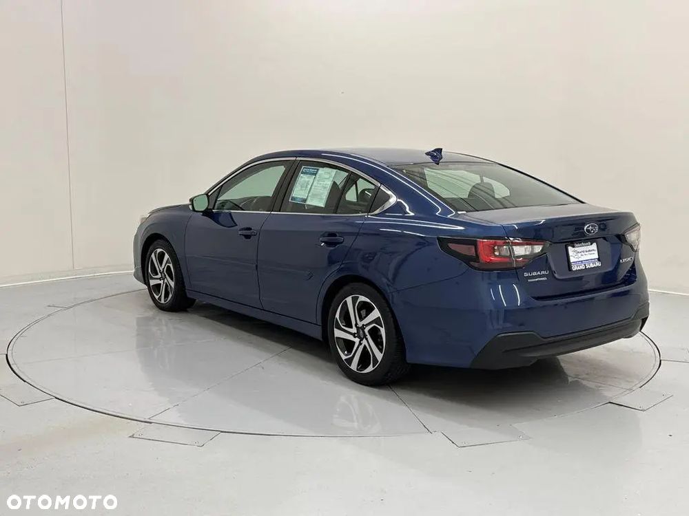 Subaru Legacy - 6